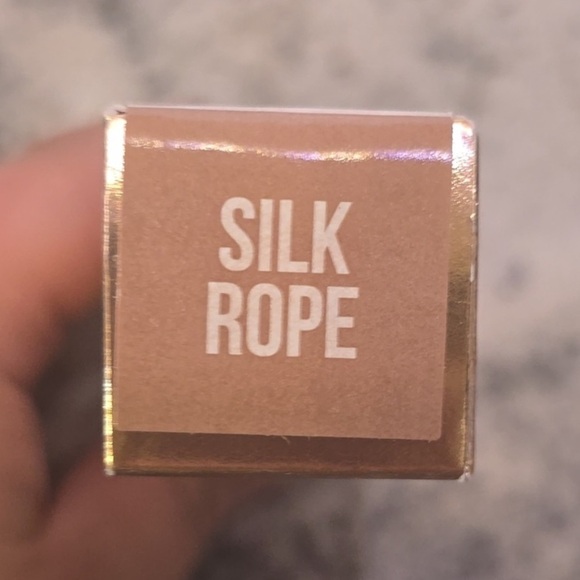 *Final Price* Jeffree Star Silk Rope The Lip Gloss-NEW NIB Smooth Lips Wedding - Picture 2 of 3